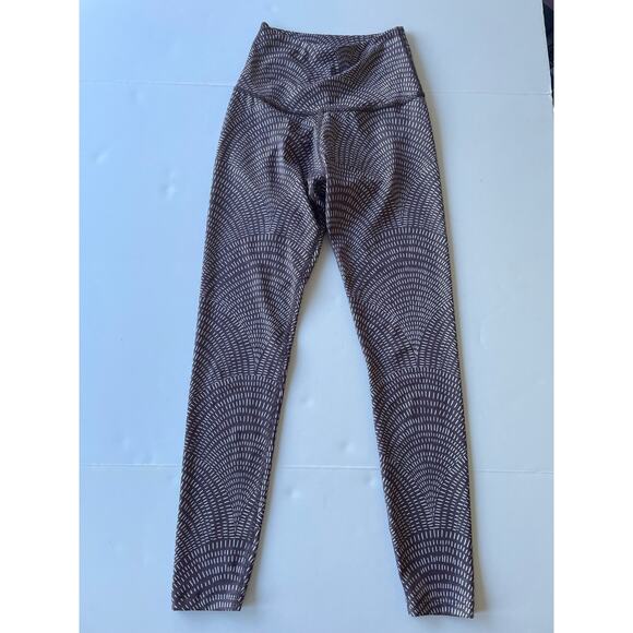 Beyond Yoga Lux Etched Fans High Rise Leggings Size Small - Picture 2 of 8
